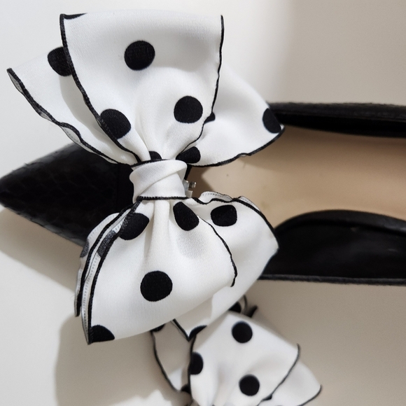 Shoe Clips Black and White Polka Dot Shoe Bows - Picture 7 of 7